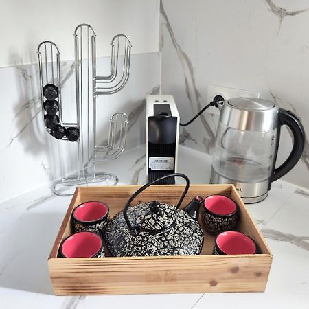 Superbe Cosy Duplex Appartement T3 Charpenne Tete D'Or Avec Parking Prive Gratuit Вийёрбан Экстерьер фото